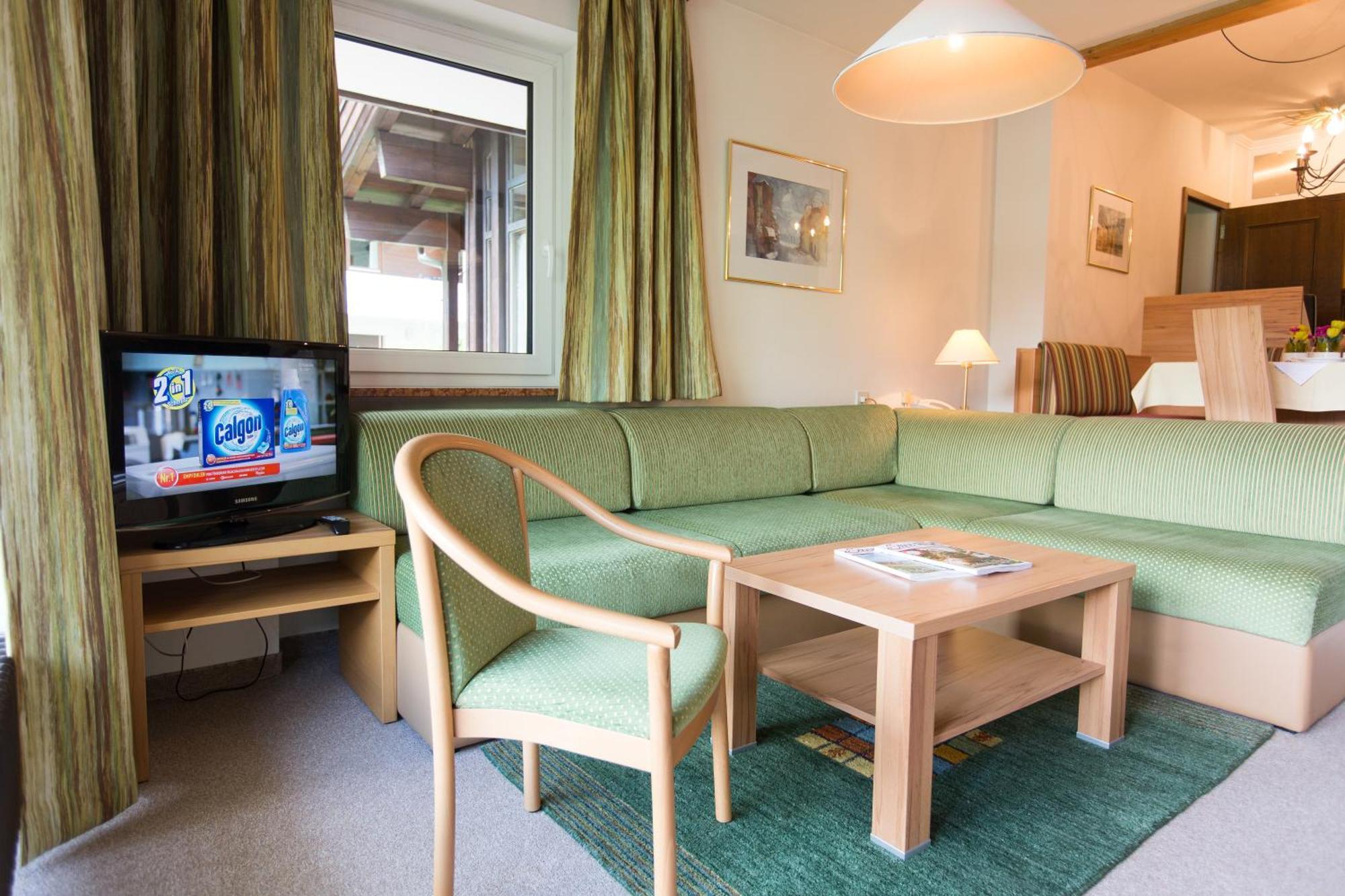 Schiwiese Mit Freiem Eintritt In Alpentherme Und Sommernutzung Der Gasteiner Bergbahnen Apartment