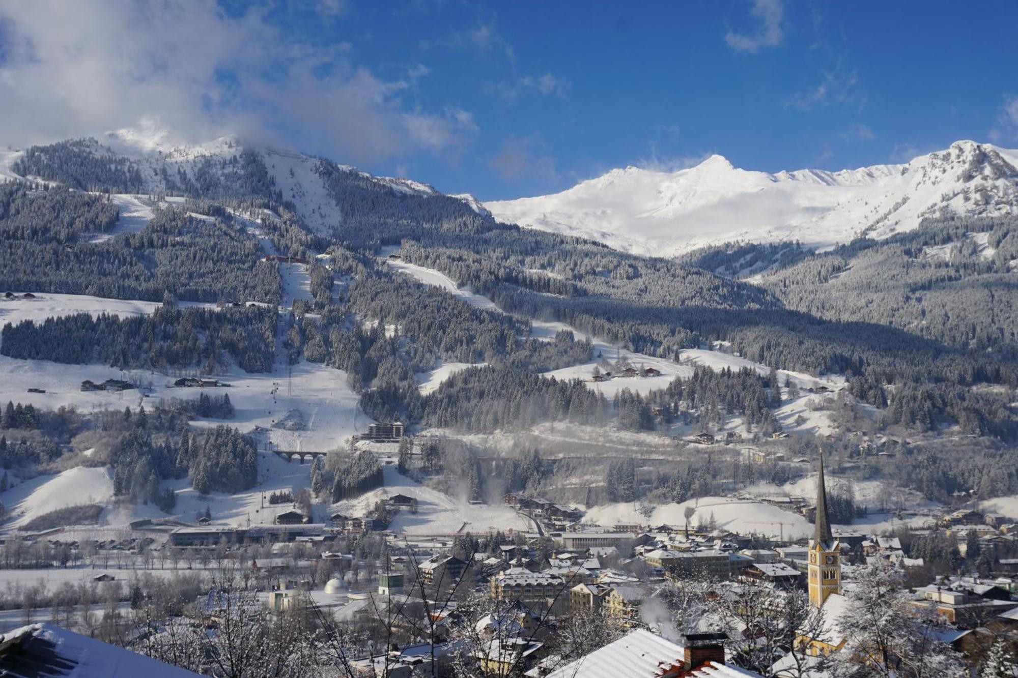 Schiwiese Mit Freiem Eintritt In Alpentherme Und Sommernutzung Der Gasteiner Bergbahnen