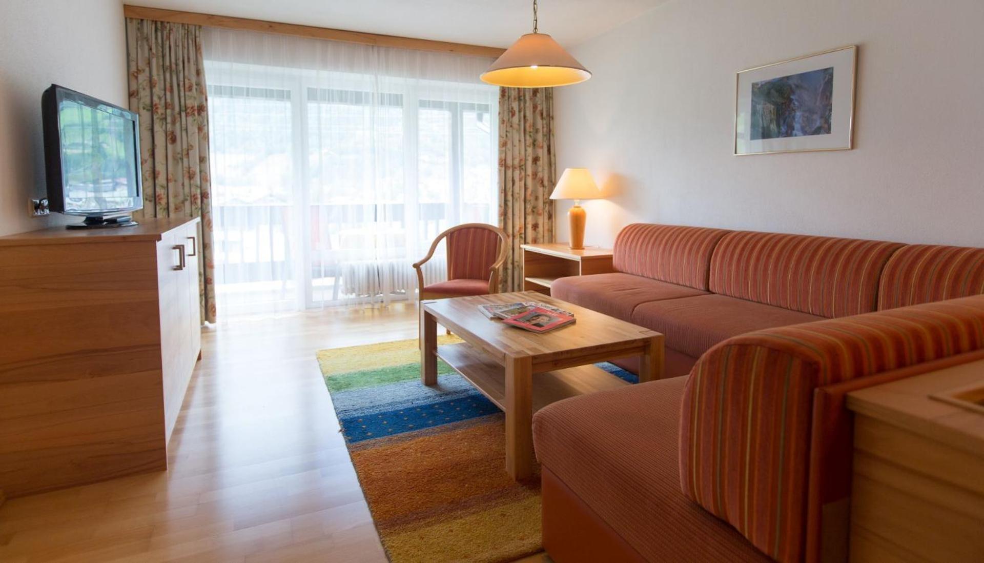 Apartment Schiwiese Mit Freiem Eintritt In Alpentherme Und Sommernutzung Der Gasteiner Bergbahnen